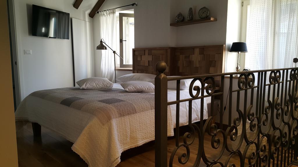 Apartment Koralj Сплит Екстериор снимка
